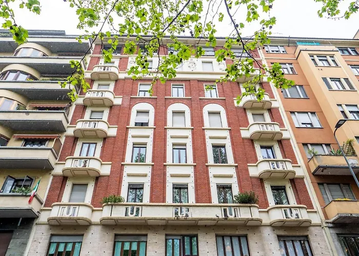 Appartamento Two-bedroom Near Corso Indipendenza Milano