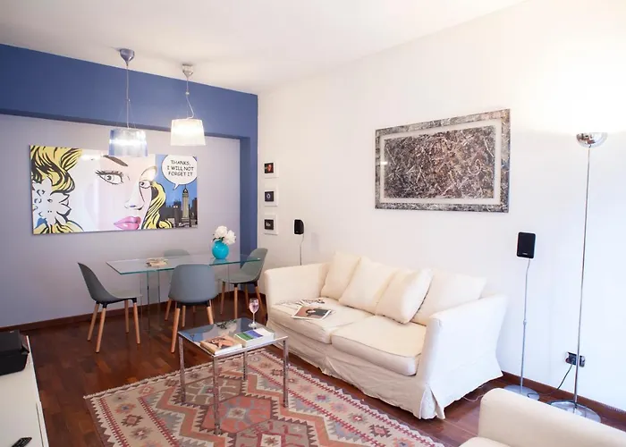 Pop_house, In The Heart Of Milano! *