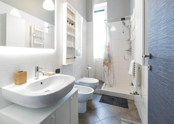 Apartament Guesthost - Isola District & Istria M5 Apt! Mediolan