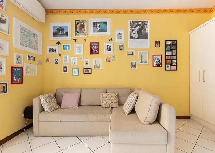 Apartmán Bnbutler Torelli - Grazioso E Luminoso Bilocale