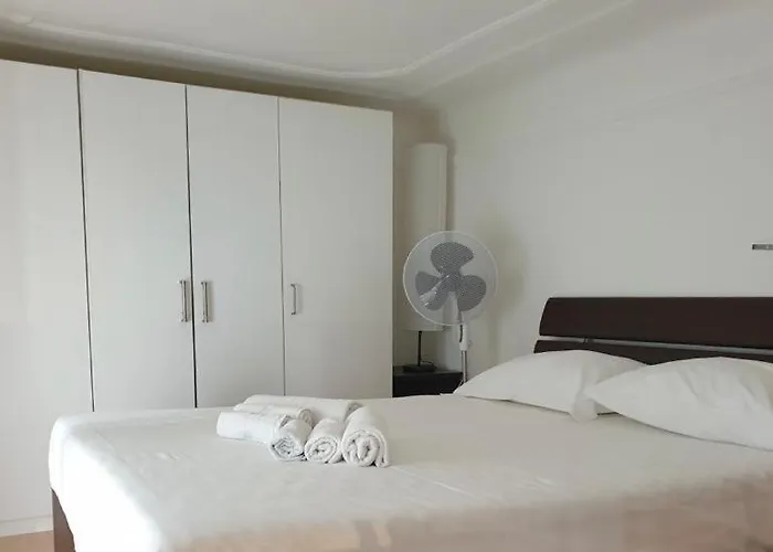 Kibilu - Via Caldara - Ospedale Policlinico - Porta Romana *