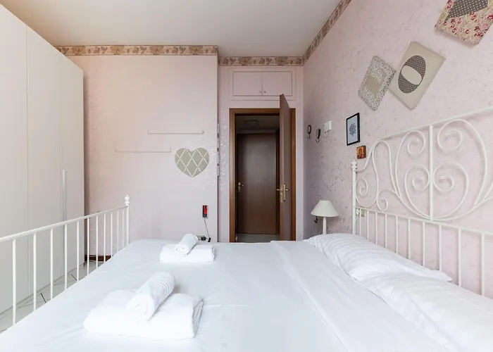 Bnbutler Torelli - Grazioso E Luminoso Bilocale Apartmán *