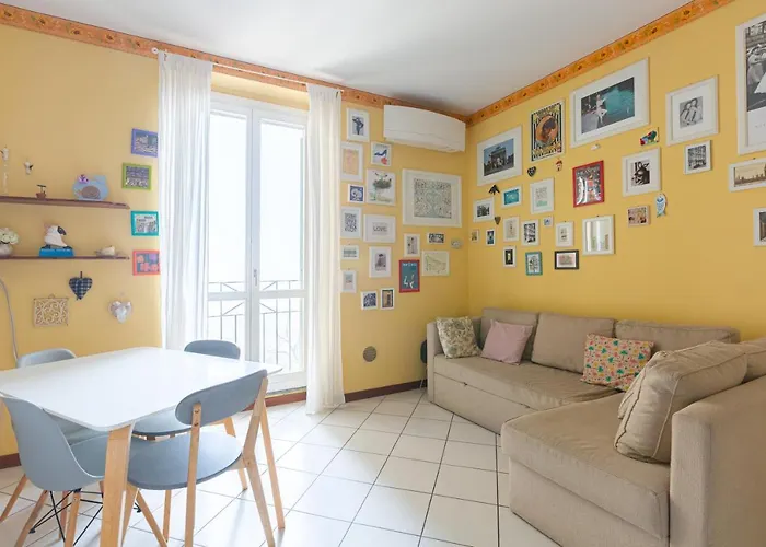 Bnbutler Torelli - Grazioso E Luminoso Bilocale