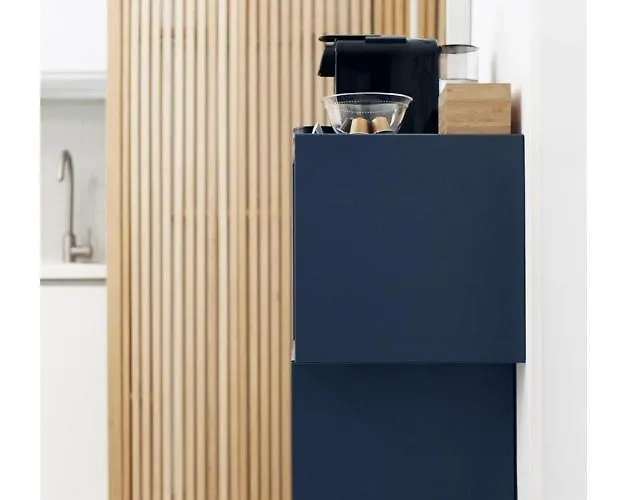 Taking A Walk In The Beating Heart Of Navigli 아파트 밀라노