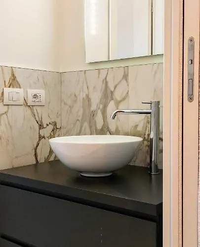 Appartement Rent 3 *