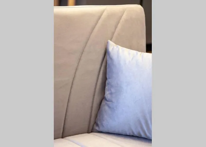 Lazzi - A.c. - Wi-fi - Flexyrent Apartamento