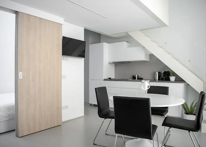 Brand New Ortiquattro * Mailand