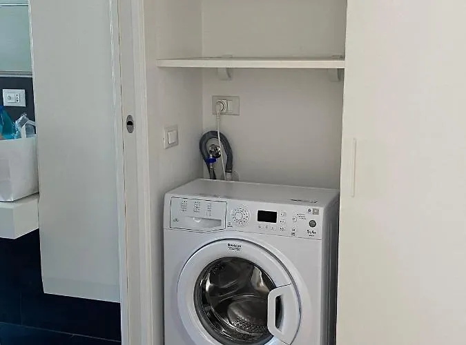 Bright & Spacious Near Navigli - Ponti Apartament Mediolan