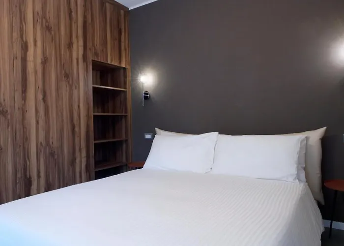 Red Ribbon Penzion Milán