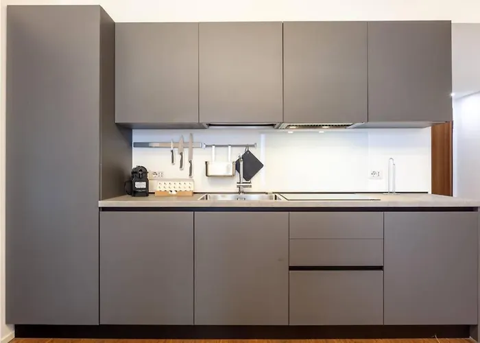 Lazzi - A.c. - Wi-fi - Flexyrent *