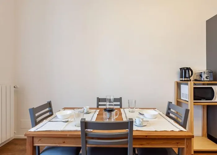 Lazzi - A.c. - Wi-fi - Flexyrent Milão