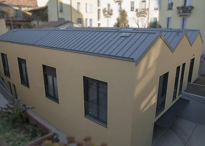 Brand New Ortiquattro Apartment