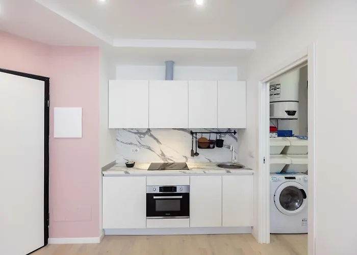 Arici 15 * Милан