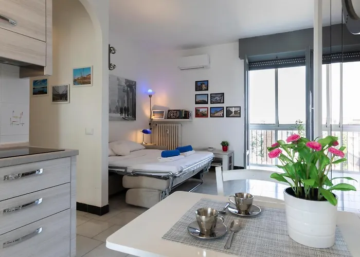 La Veranda - Bright Floor With Views Of The Madonnina Apartmán