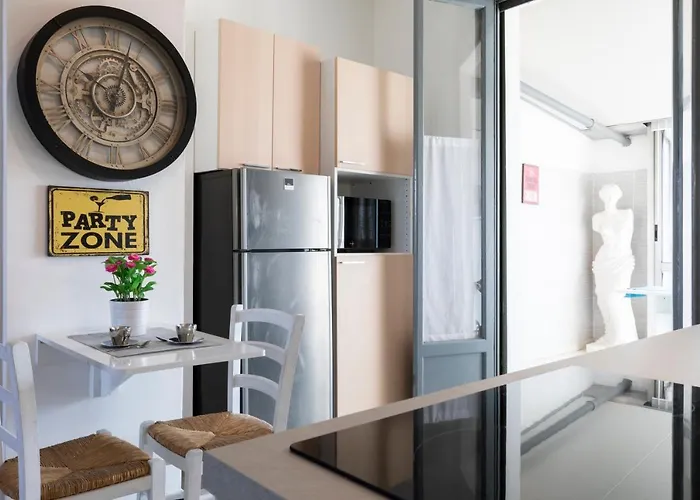 La Veranda - Bright Floor With Views Of The Madonnina Apartmán