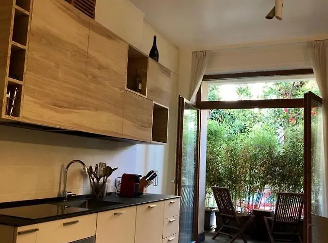 Youhosty - Faruffini 28 Milan