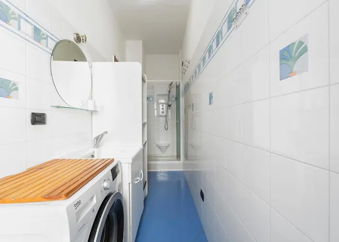 Cenisio M5 Lovely - With Balcony! Milano