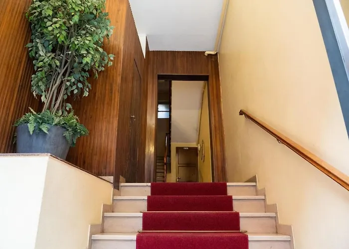 The Rent - Beautiful Two-bedroom Close To Cinque Giornate Square * Milano