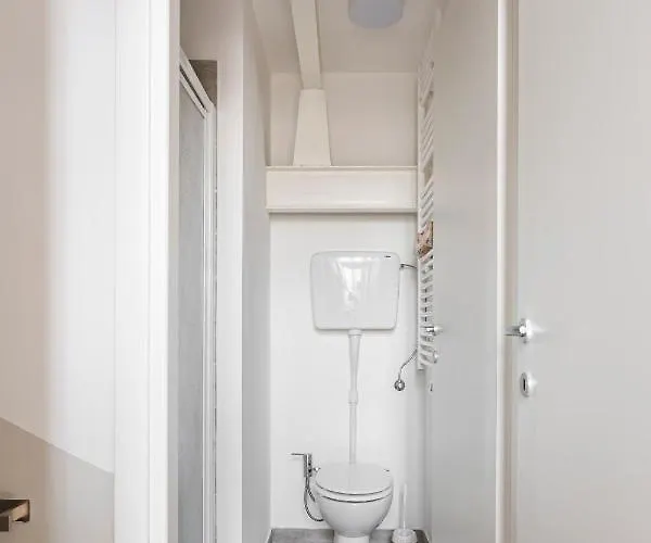 Hostmate - - Via Chiese - Bicocca