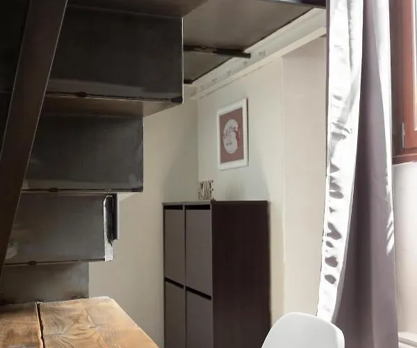 דירה Hostmate - - Via Chiese - Bicocca מילאנו