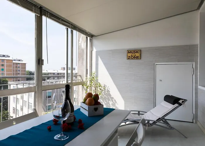 La Veranda - Bright Floor With Views Of The Madonnina *