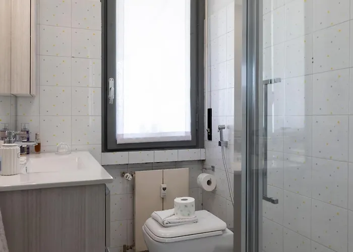 La Veranda - Bright Floor With Views Of The Madonnina *