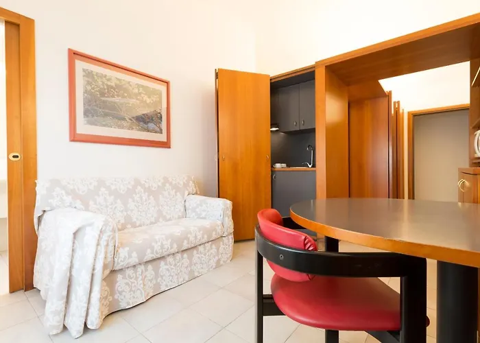 Donatello Aparthotel 4*