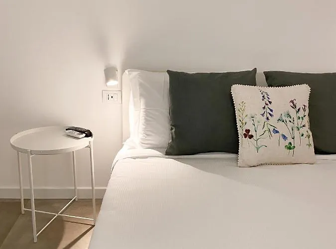 Easy Navigli شقة