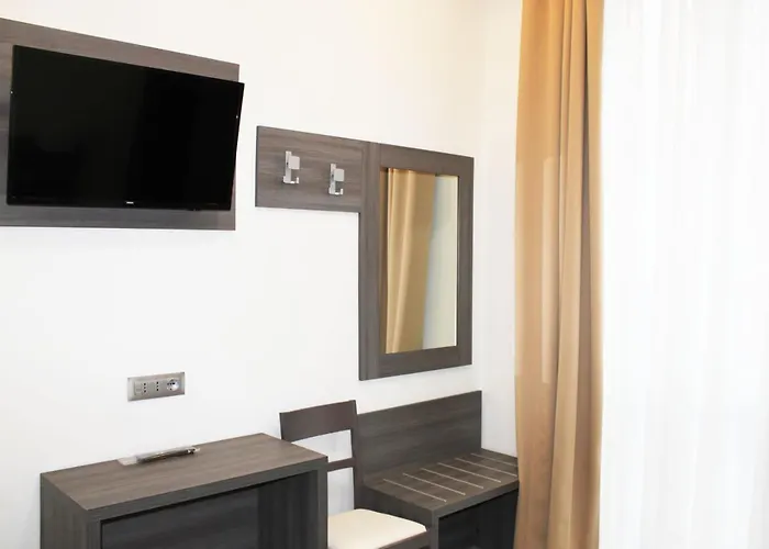 Csi Group - Metropoli 3* Milaan