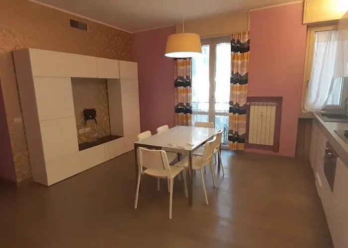 Fashion Zona Tortona Mediolan