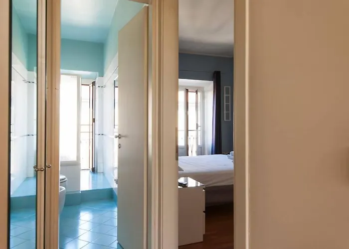 Youhosty - San Gottardo 13 *