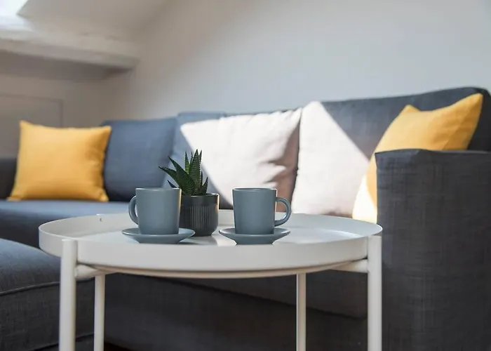 Breathtaking Castle View Youhosty - Quintino Sella