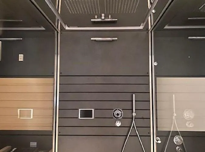 Number House - Number 10 호텔 밀라노