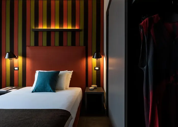 Fifty House Отель 5*
