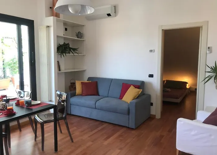Apartament Up To Sky - With Terrace Mediolan