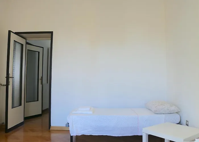 Sant Ambrogio Mansion - Via Olona Διαμέρισμα *