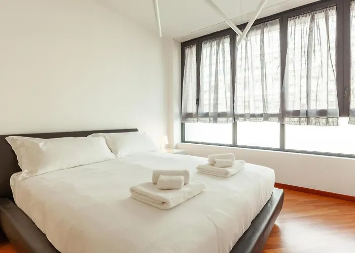 Easyhomes-madonnina View Apartmán