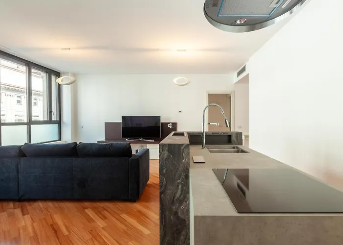 Easyhomes-madonnina View *