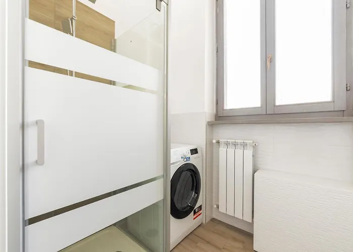 Maciachini Renovated Studio!