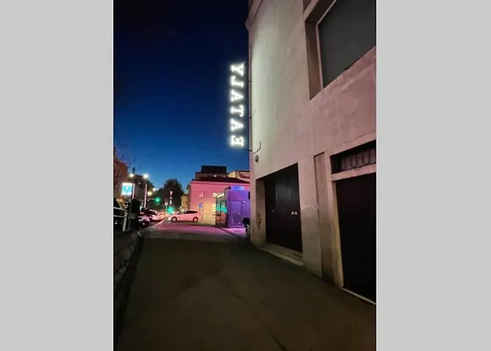 Apartment Amazing New With Beautiful View From Moscova Group Mailand