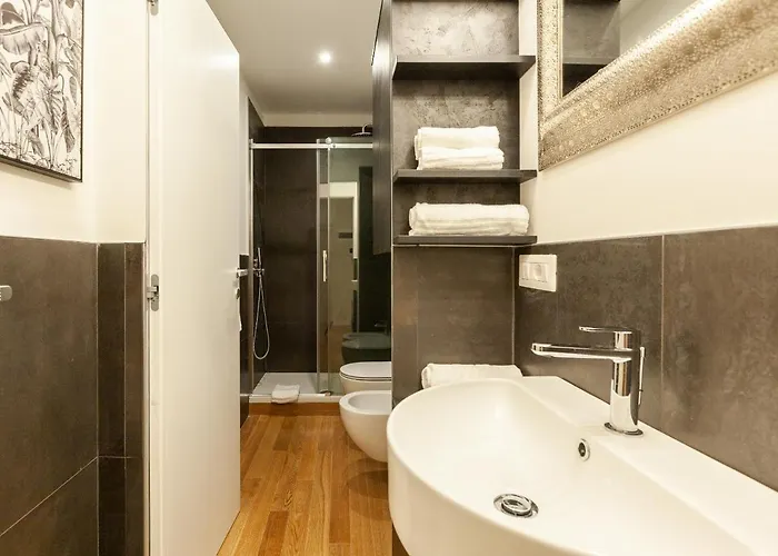 Easyhomes - Vincenzo Monti 아파트