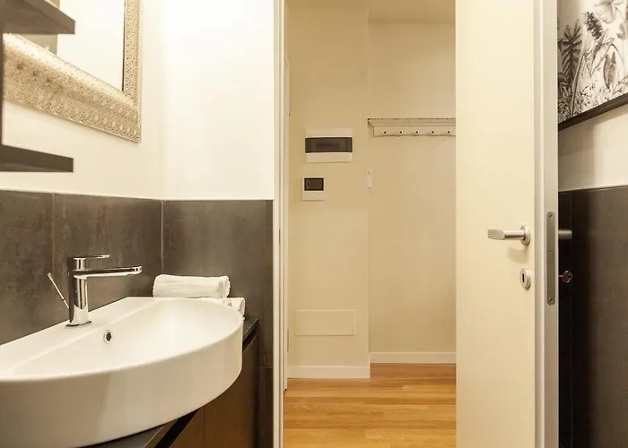 Easyhomes - Vincenzo Monti 아파트