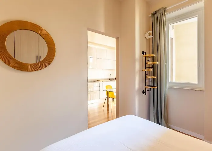 Easyhomes - Vincenzo Monti *