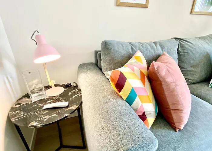 Fara Cinque By Vrmd Hospitality