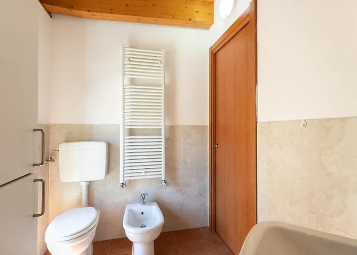 Alessia's Flat - Michetti