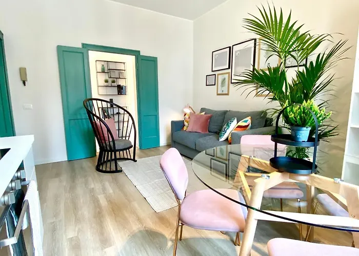 Fara Cinque By Vrmd Hospitality *