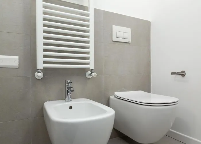 Joivy Solari Tolstoj Apartman Milánó