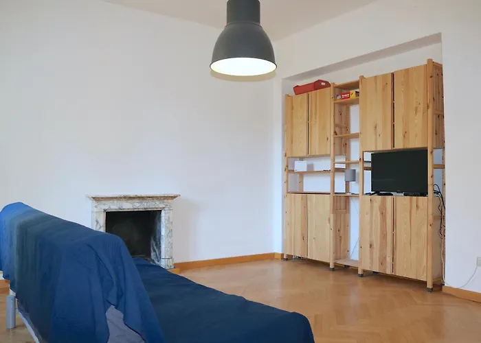Sant Ambrogio Mansion - Via Olona *