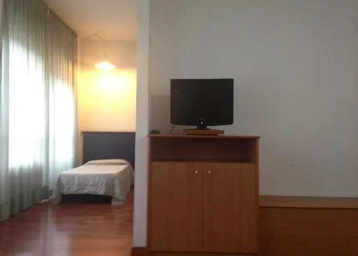 Pola Aparthotel 4*
