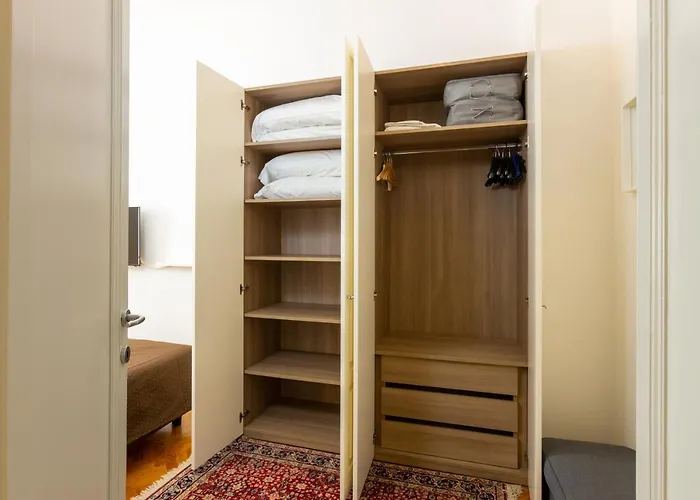 Apart-hotel De La Gare 4*